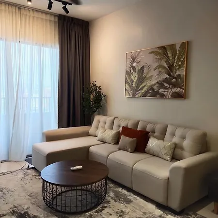 Cosy Stay At Vista Sentul